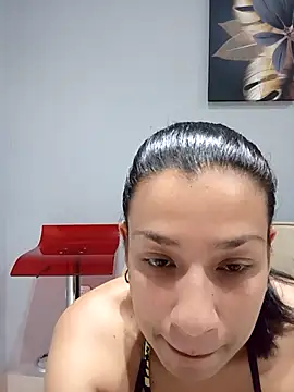 johii28 online show from September 20, 11:06 pm