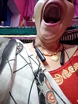 Snapshot of AnjaliKapoor chatting on October 24, 12:45 pm AnjaliKapoor online show from October 24, 12:45 pm