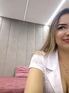 Von Dee online show from October 19, 5:08 am