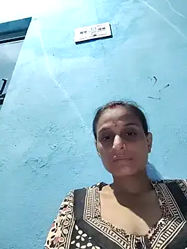 Hot-Jiyaa online show from October 5, 3:32 pm