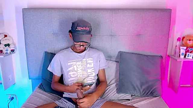 Billie Turner  online show from September 24, 11:46 am