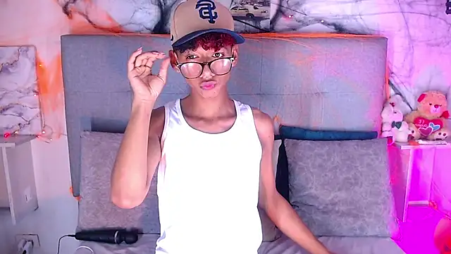 Billie Turner  online show from October 23, 4:23 am