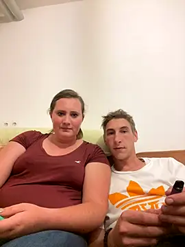 CurvySabrina online show from September 21, 12:01 am