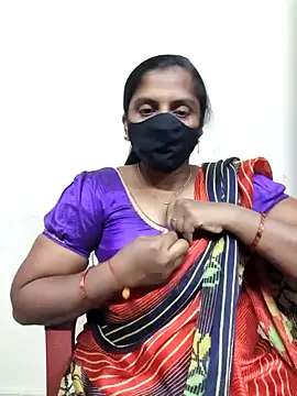 Snapshot of Sowjanya-telugu chatting on January 8, 6:43 pm Sowjanya-telugu online show from January 8, 6:43 pm