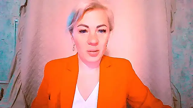 EmmaCat  online show from September 28, 4:51 am