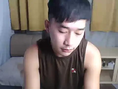 Snapshot of mr_chandy chatting on October 9, 10:35 am mr chandy online show from October 9, 10:35 am