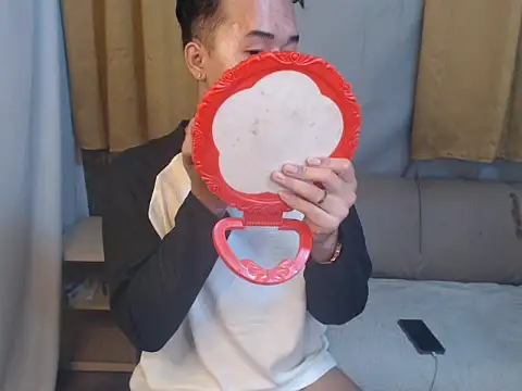 Snapshot of mr_chandy chatting on October 10, 10:47 am mr chandy online show from October 10, 10:47 am