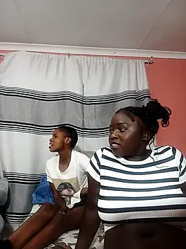 SweetNicky 01 online show from November 5, 6:30 pm