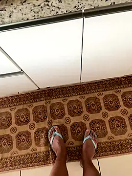 Snapshot of Morenolatino881 chatting on September 12, 3:23 pm Morenolatino881 online show from September 12, 3:23 pm