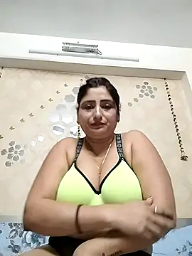 Snapshot of Loveangle1 chatting on September 15, 4:29 pm Loveangle1 online show from September 15, 4:29 pm