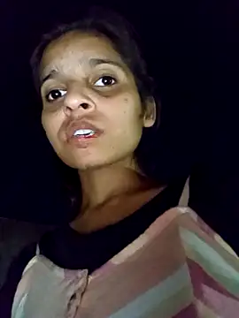 Saloni-Gupta online show from October 3, 4:59 pm