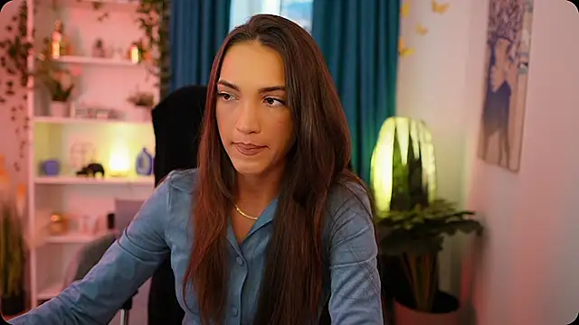 Alexis Love  online show from October 1, 1:06 pm