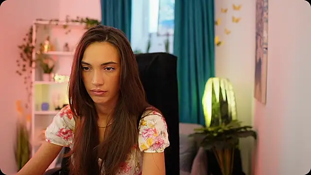 Alexis Love  online show from October 8, 1:09 pm