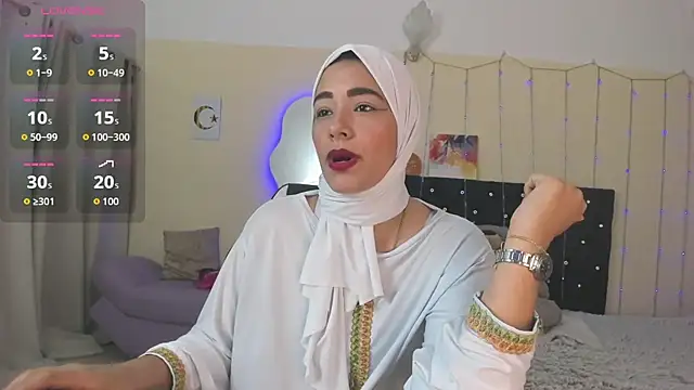 ShanaJamil online show from May 6, 12:10 pm