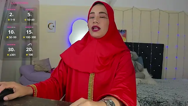 ShanaJamil online show from May 18, 11:49 am