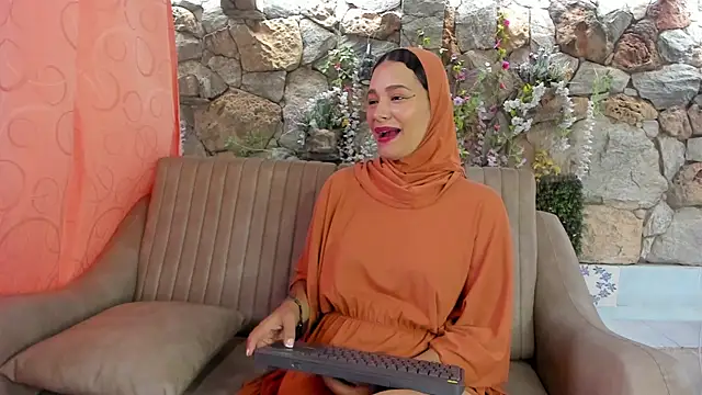 ShanaJamil online show from June 25, 12:09 pm