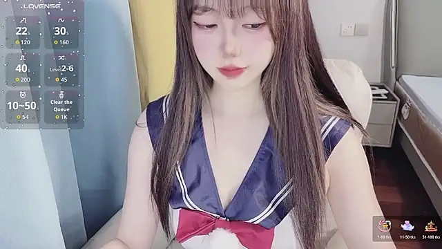 Lucky Cici online show from May 16, 9:13 pm