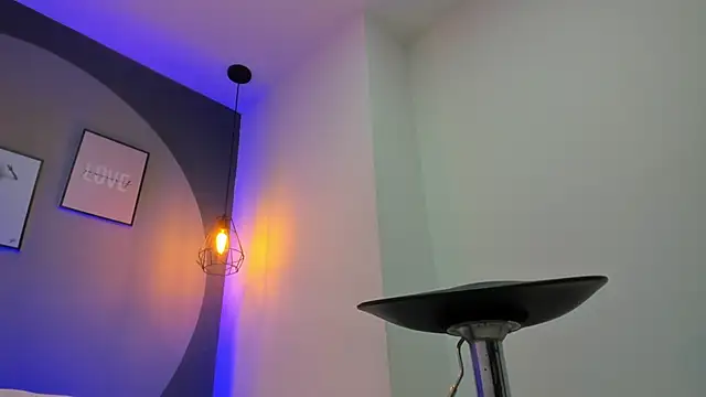 selena monroy online show from October 4, 12:03 pm