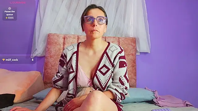Ava Raye online show from July 4, 6:47 pm