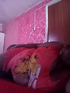 Snapshot of Rosabela04 chatting on February 11, 3:28 pm Rosabela04 online show from February 11, 3:28 pm