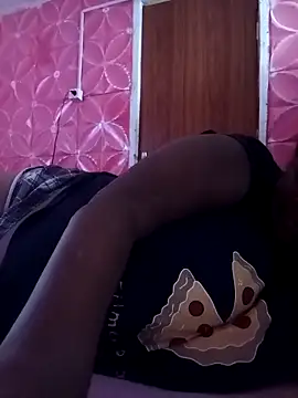 Snapshot of Rosabela04 chatting on March 8, 3:27 pm Rosabela04 online show from March 8, 3:27 pm