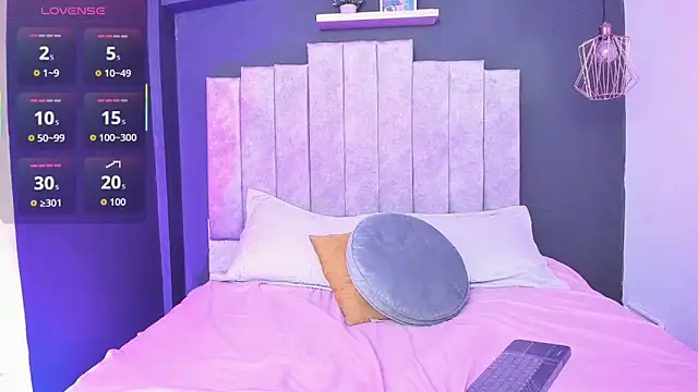 Lilithmuller  online show from December 20, 8:16 pm