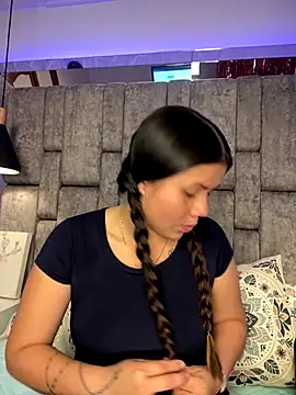 Cristalcute1 online show from September 24, 12:58 am