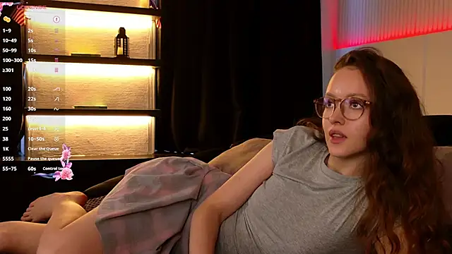 SallyPinkman online show from November 8, 12:05 pm