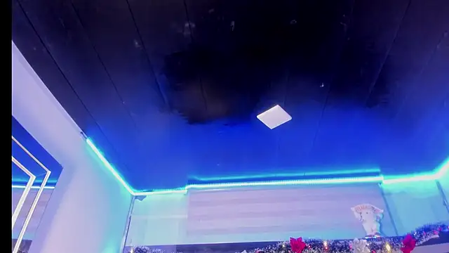 abbiecollins js online show from December 23, 4:10 am