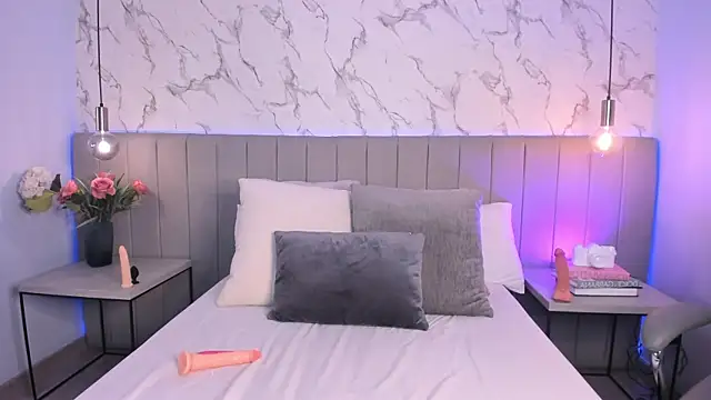 Amber Santana online show from October 2, 9:22 pm