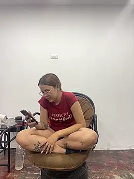 coupleyys online show from February 22, 1:18 am