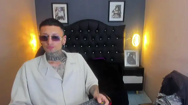 HellBoyInk online show from September 17, 9:38 pm