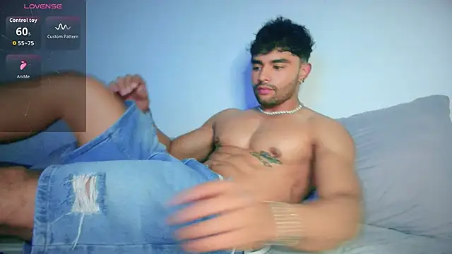 JordanRossie online show from February 15, 12:51 am