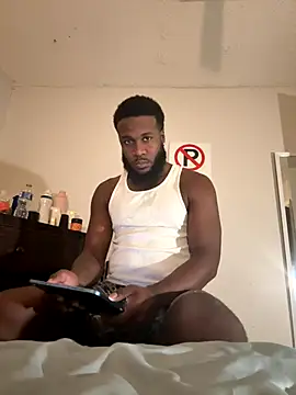 Snapshot of nymphoandthebeast69 chatting on December 16, 8:19 am nymphoandthebeast69 online show from December 16, 8:19 am