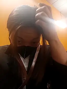 -Miu-98 online show from March 27, 1:33 pm