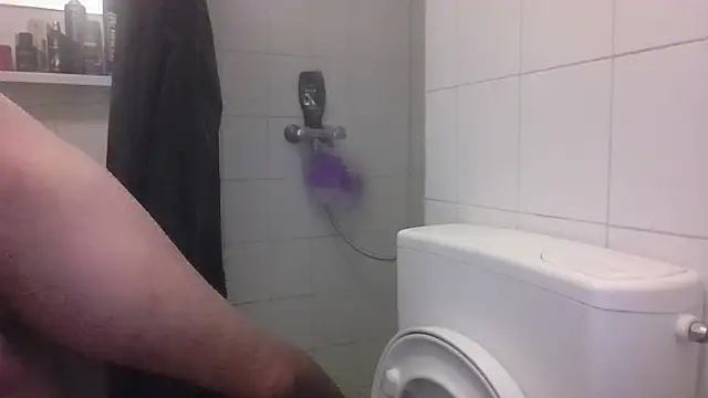 steef070 online show from October 11, 3:28 am