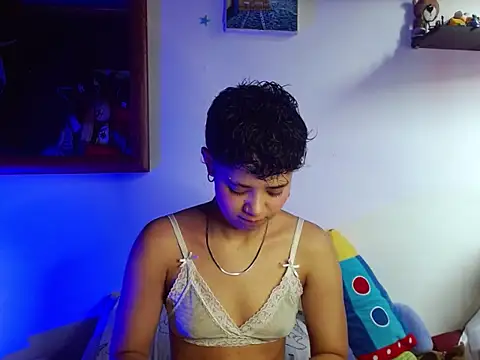 Jade Rayden online show from March 5, 5:53 pm