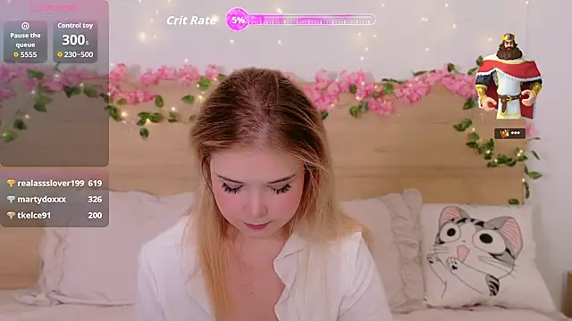 Lilith Bonheur online show from September 24, 7:28 pm