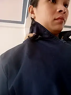 Snapshot of Na_xx chatting on February 13, 3:24 am Na xx online show from February 13, 3:24 am