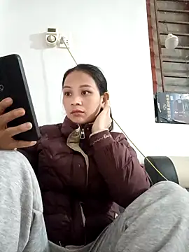 Snapshot of Na_xx chatting on February 14, 1:19 pm Na xx online show from February 14, 1:19 pm