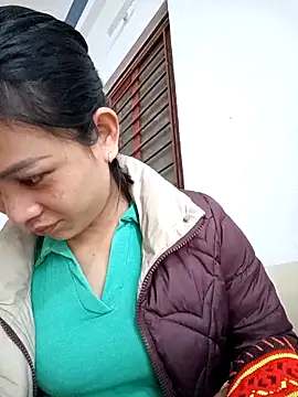 Snapshot of Na_xx chatting on March 5, 1:12 am Na xx online show from March 5, 1:12 am