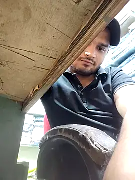 Snapshot of lil_saintdeath chatting on October 31, 6:58 am lil saintdeath online show from October 31, 6:58 am