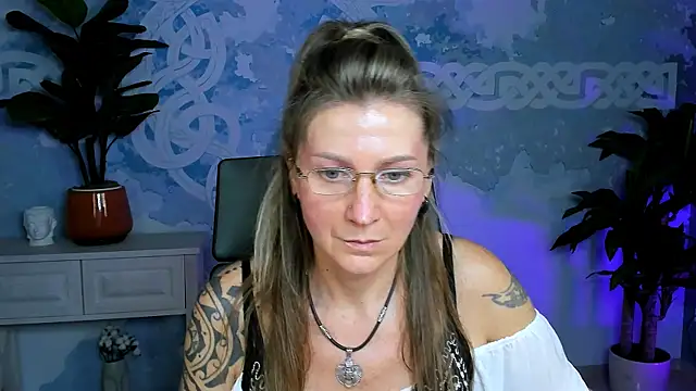 UmaSpace online show from September 22, 1:57 pm