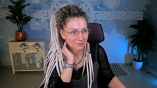 UmaSpace online show from January 9, 5:10 am