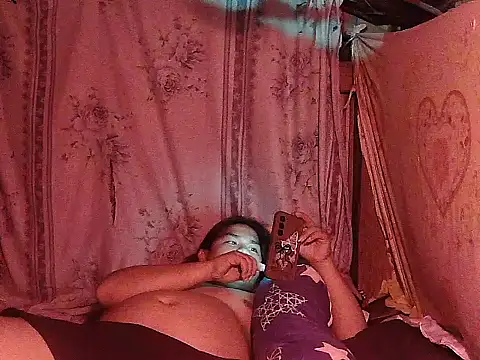 Huntrix2025 online show from June 12, 2:05 pm