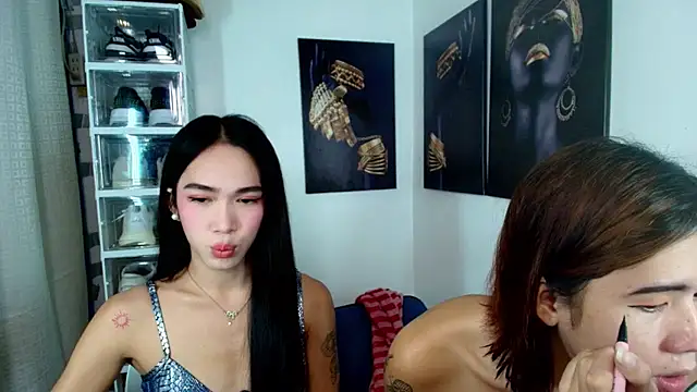 Snapshot of CandySweetCock chatting on October 6, 5:49 am CandySweetCock online show from October 6, 5:49 am