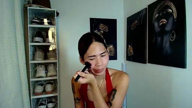 Snapshot of CandySweetCock chatting on October 16, 7:09 am CandySweetCock online show from October 16, 7:09 am