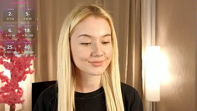 Snapshot of Flirty_lee chatting on October 4, 4:05 pm Flirty lee online show from October 4, 4:05 pm