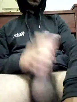 Snapshot of Djdashka chatting on March 17, 1:58 pm Djdashka online show from March 17, 1:58 pm