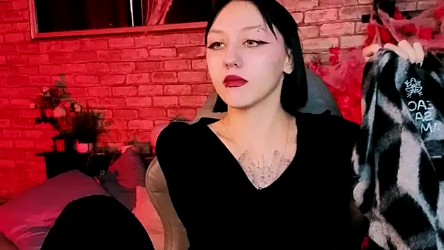 AdeliceLenoir online show from October 21, 6:47 am